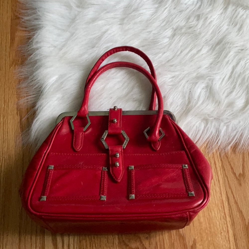 Red petite shoulder bag